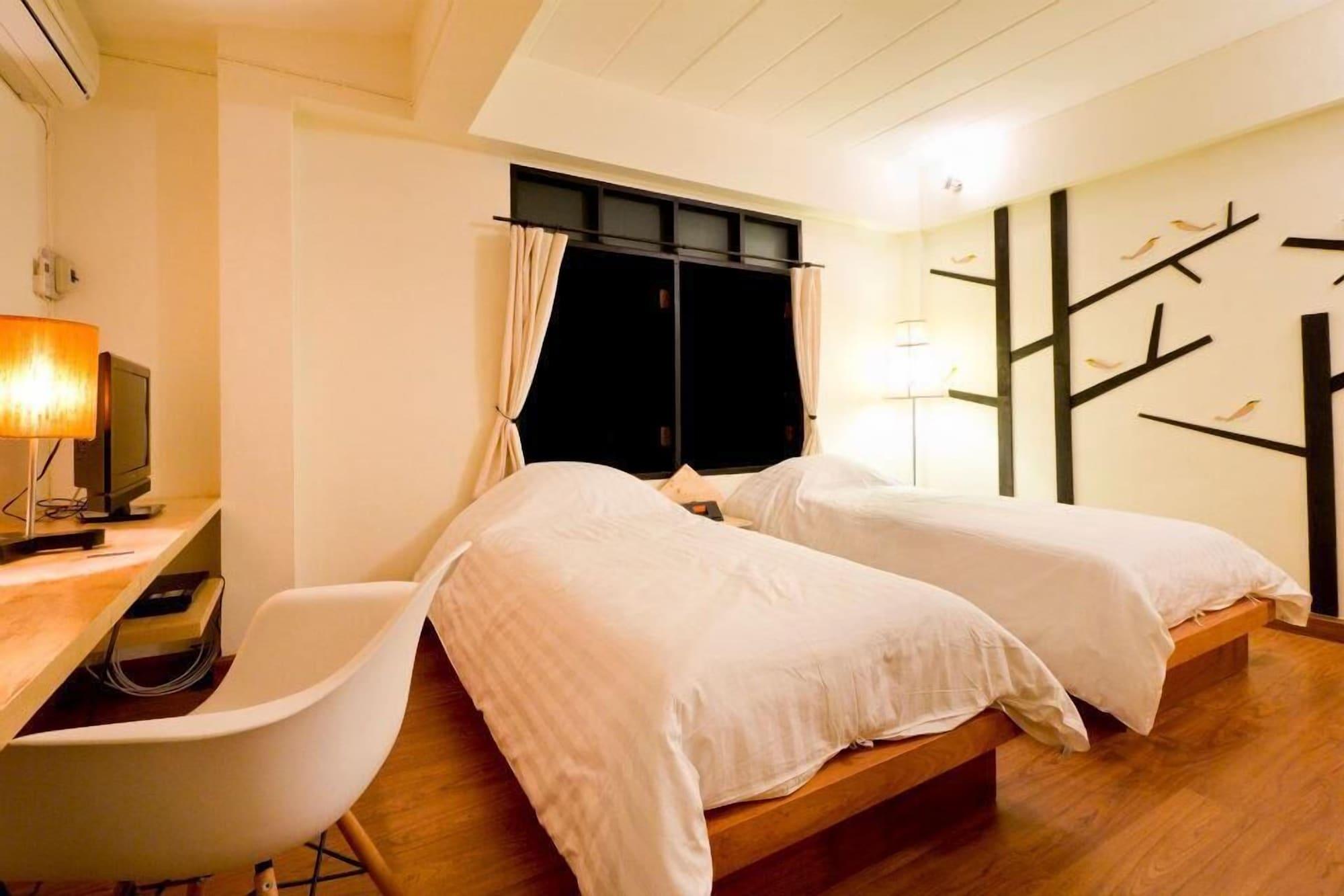 Early Bird Bed & Breakfast (Adults Only) Csiangmaj Kültér fotó
