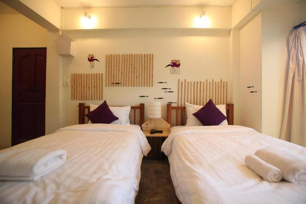 Early Bird Bed & Breakfast (Adults Only) Csiangmaj Szoba fotó