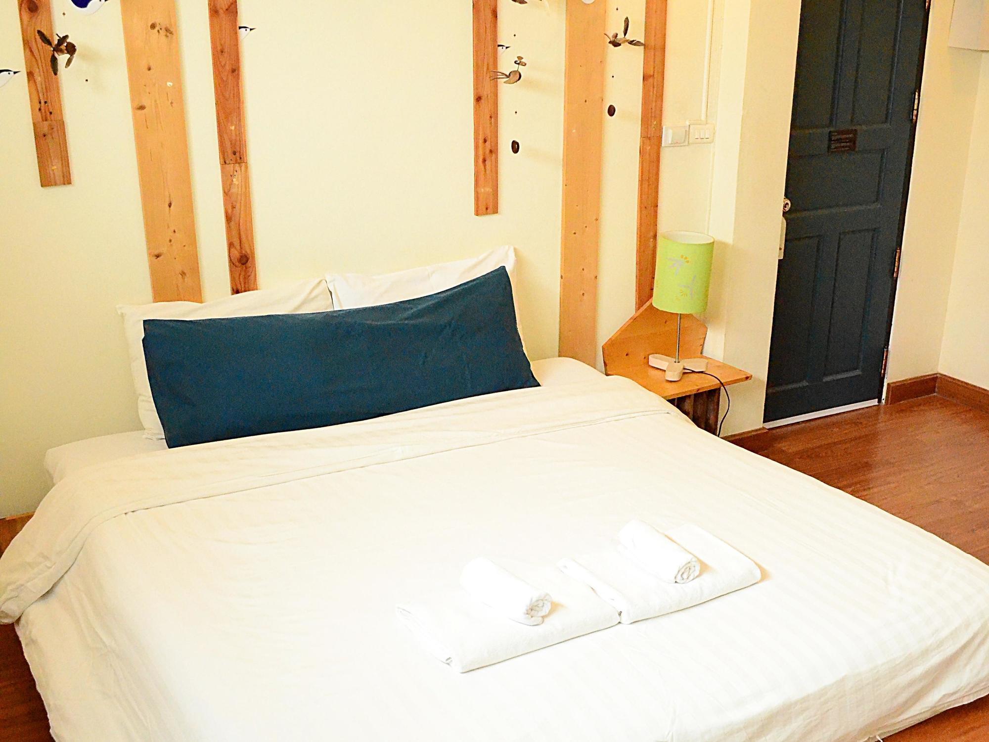 Early Bird Bed & Breakfast (Adults Only) Csiangmaj Kültér fotó